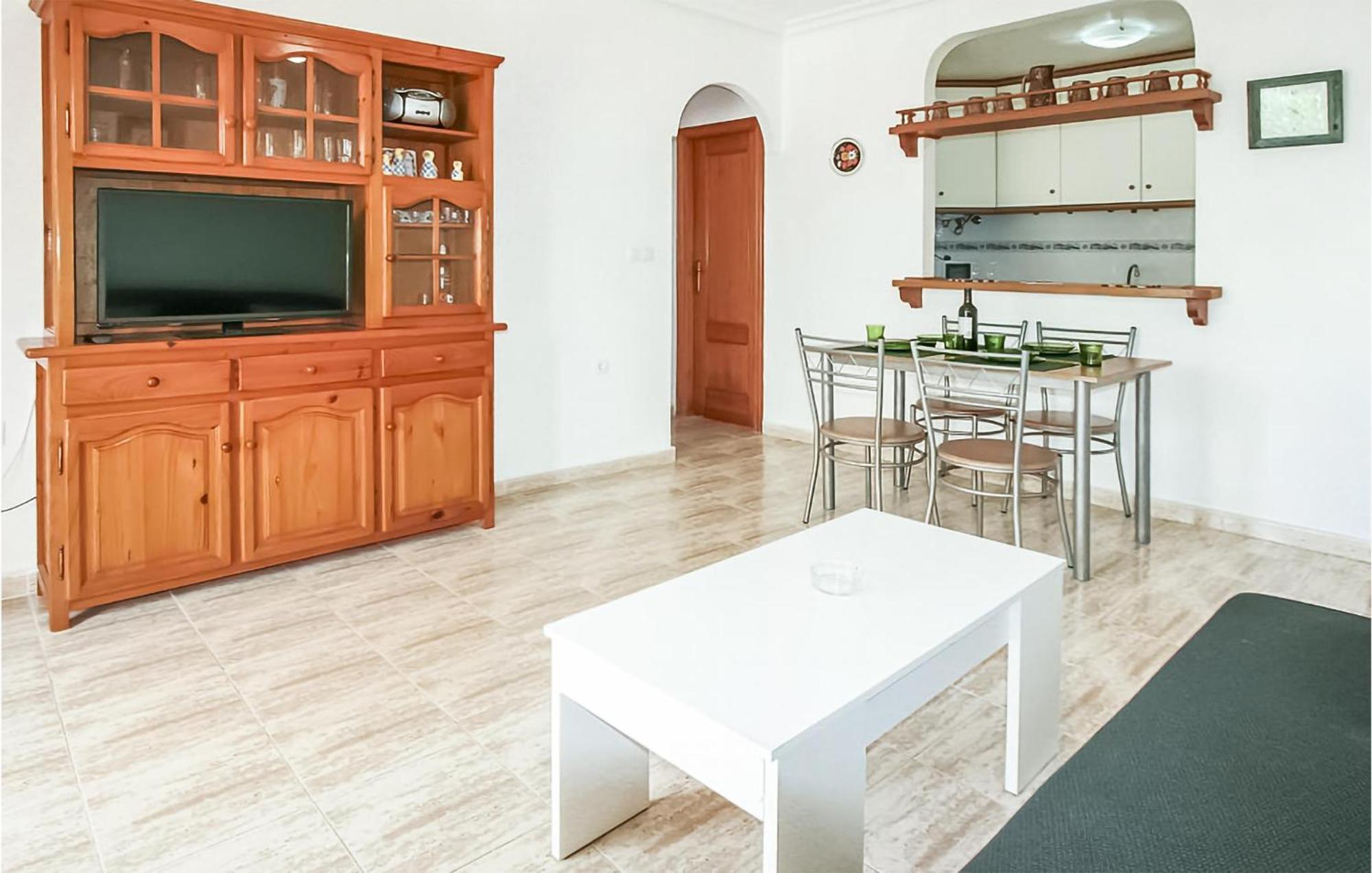1 Bedroom Nice Apartment In Los Arenales Del Sol Dış mekan fotoğraf